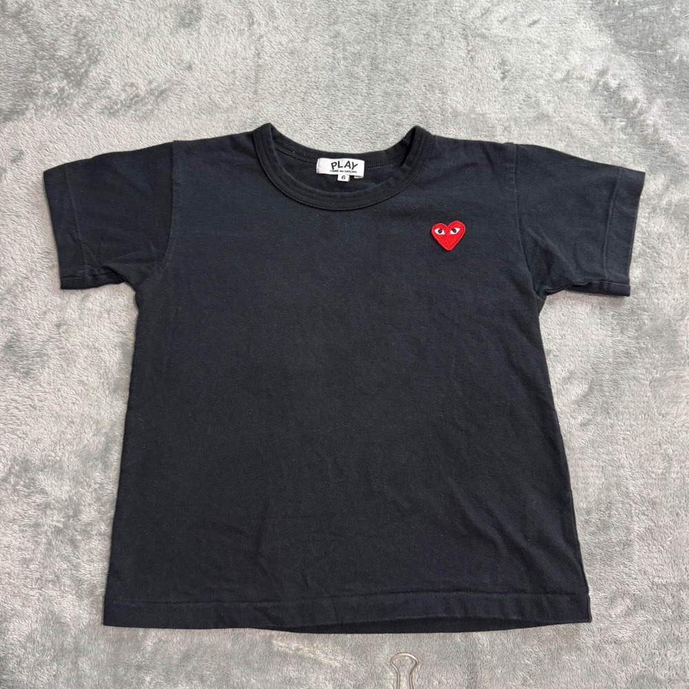 Comme des Garcons PLAY Kids Black Heart Logo T-Shirt Size 6 Made in Japan